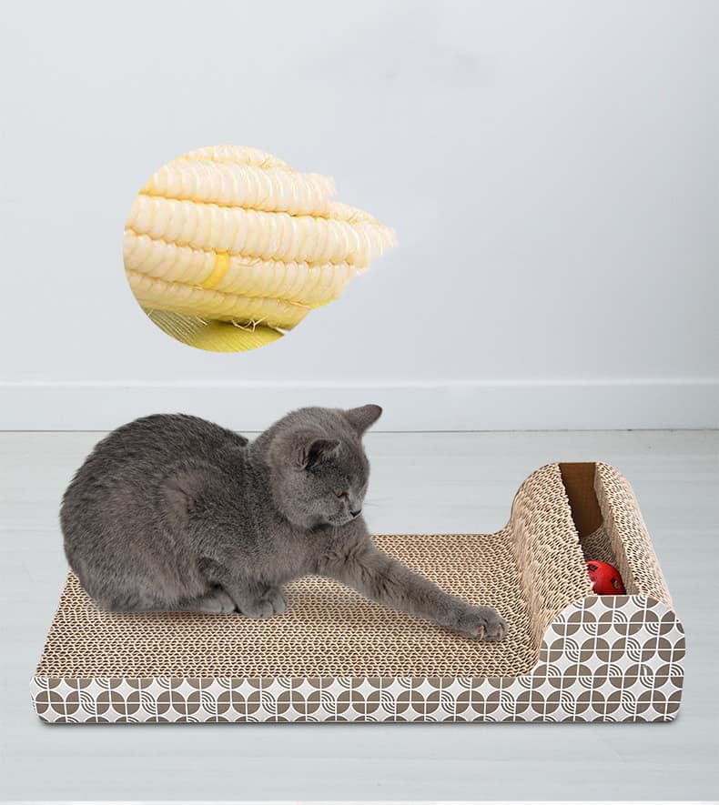 Griffoir en carton ondulé avec balle pour chat (modèle A)