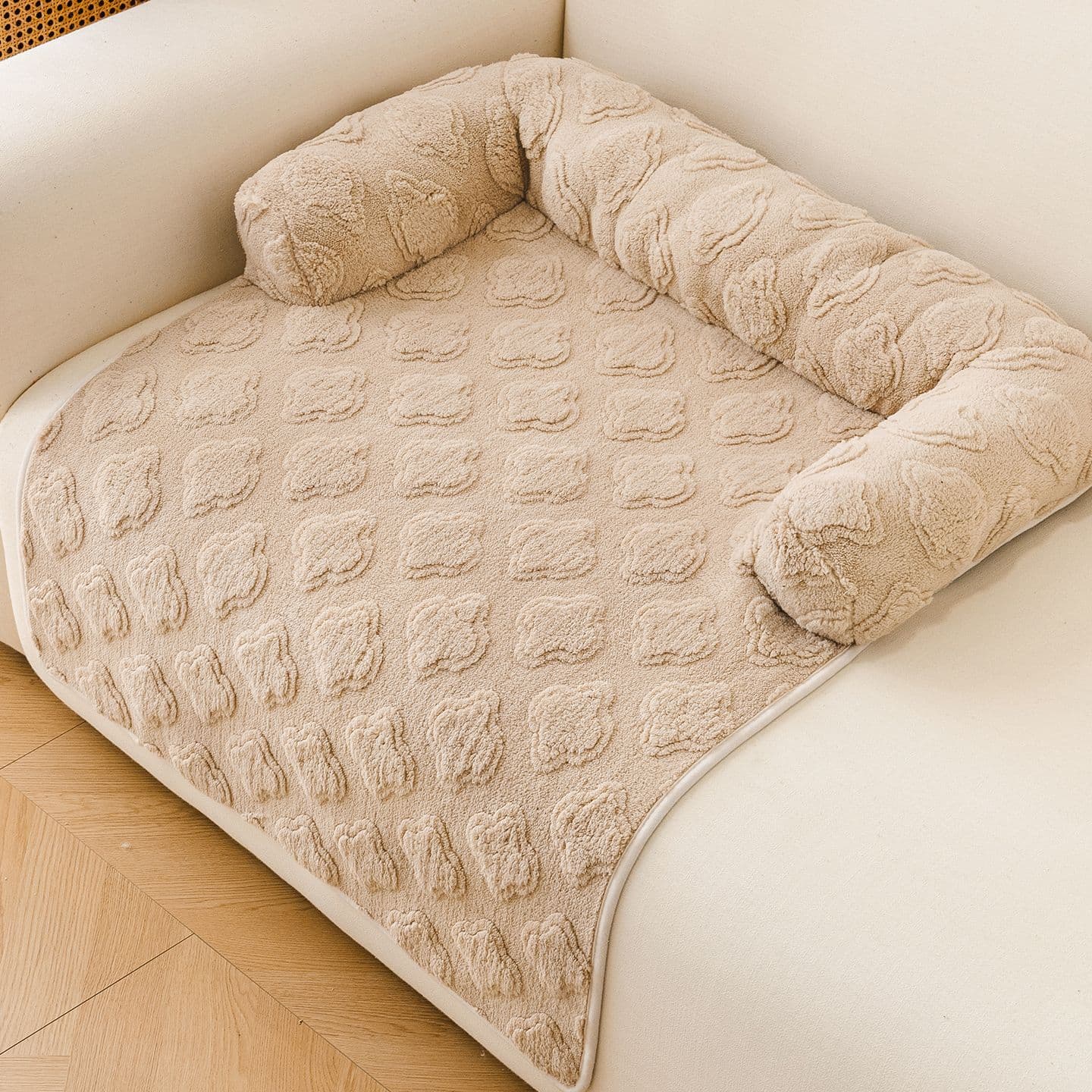 Coussin protège-canapé antidérapant pour chien (80 × 60 cm) — Chiens (photo 1 sur 1)